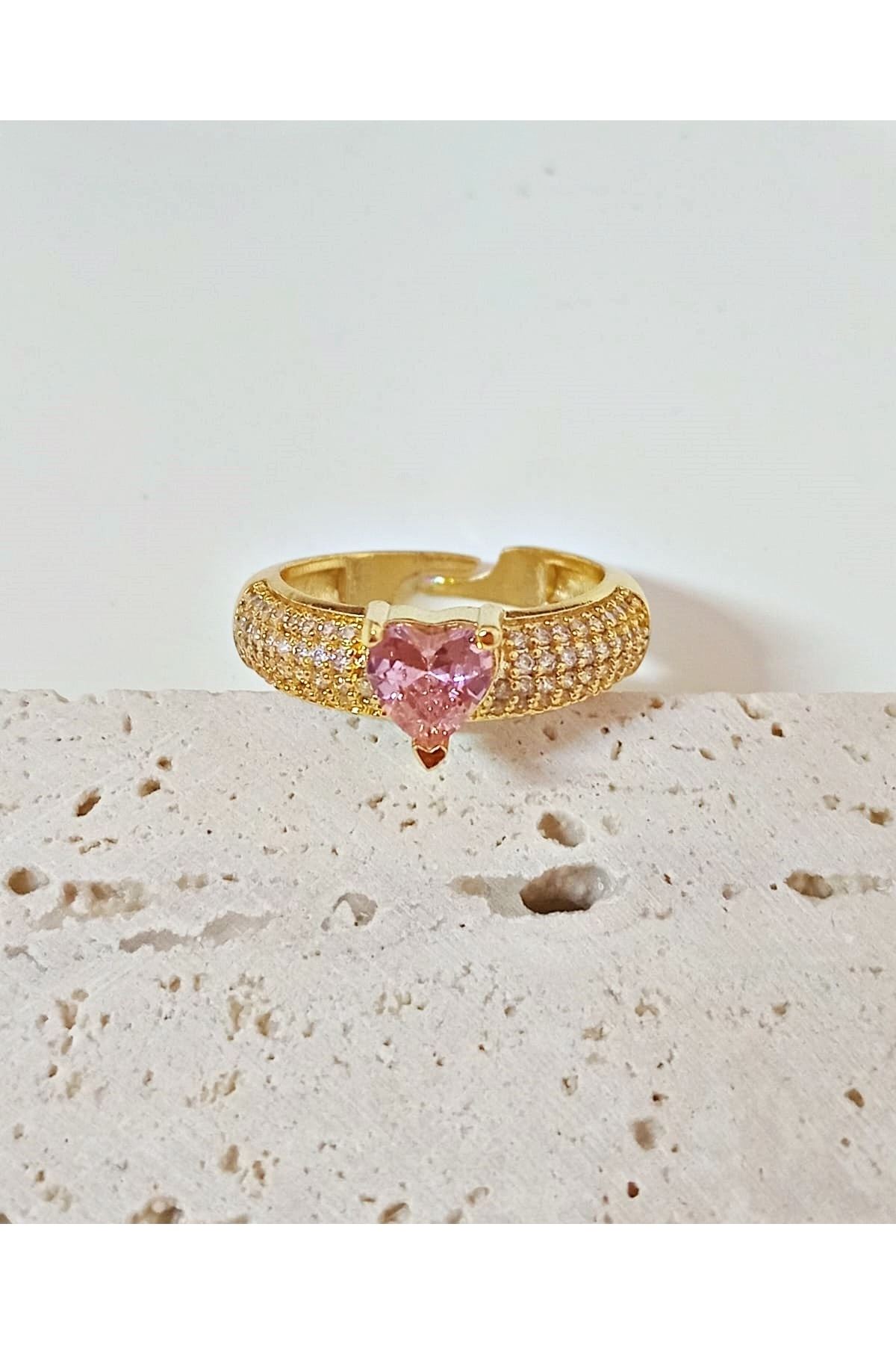 Gold Pembe Kalp Zirkon Taşlı , Tektaş , Ayarlanabilir Şık Yüzük
