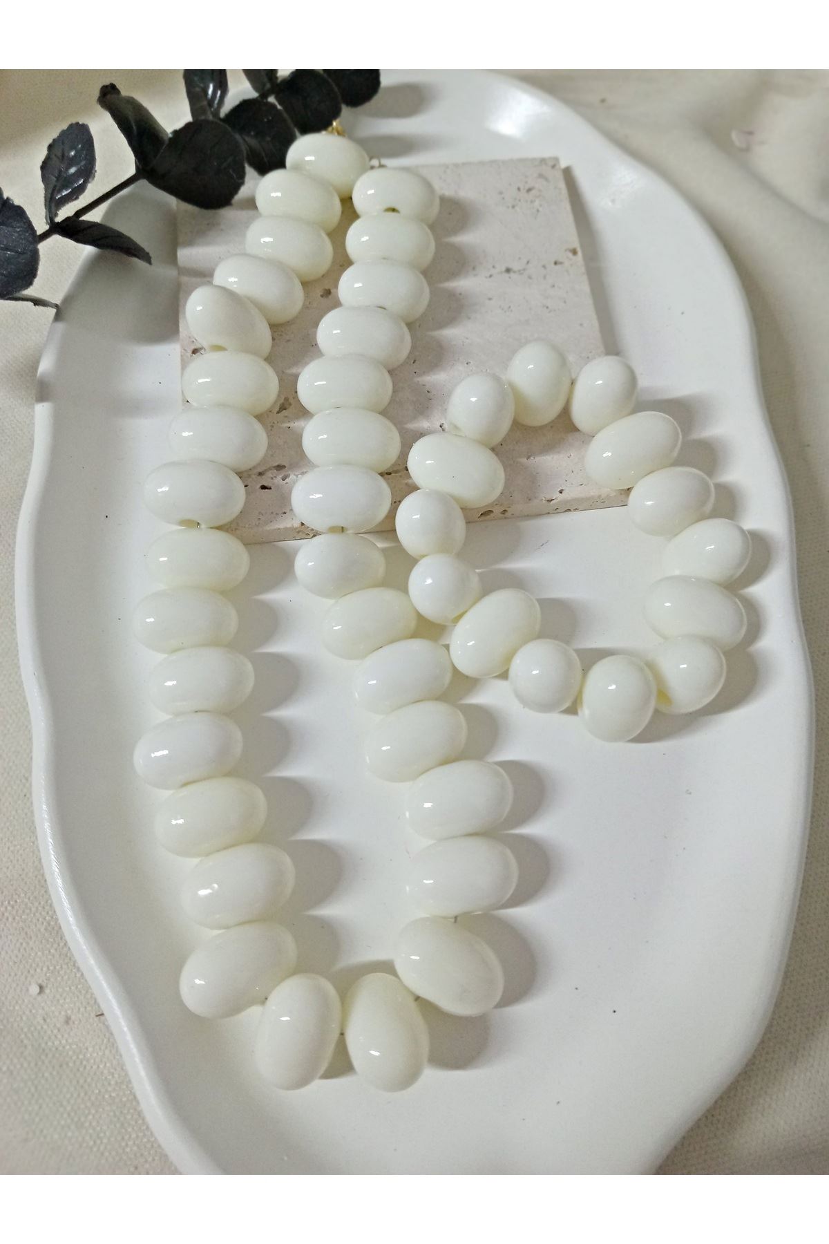 Beyaz Elips Boncuklu Kolye Bileklik Seti