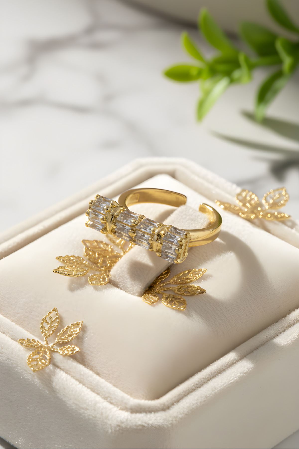 Çelik Gold Baget Taşlı Yüzük, Ayarlanabilir