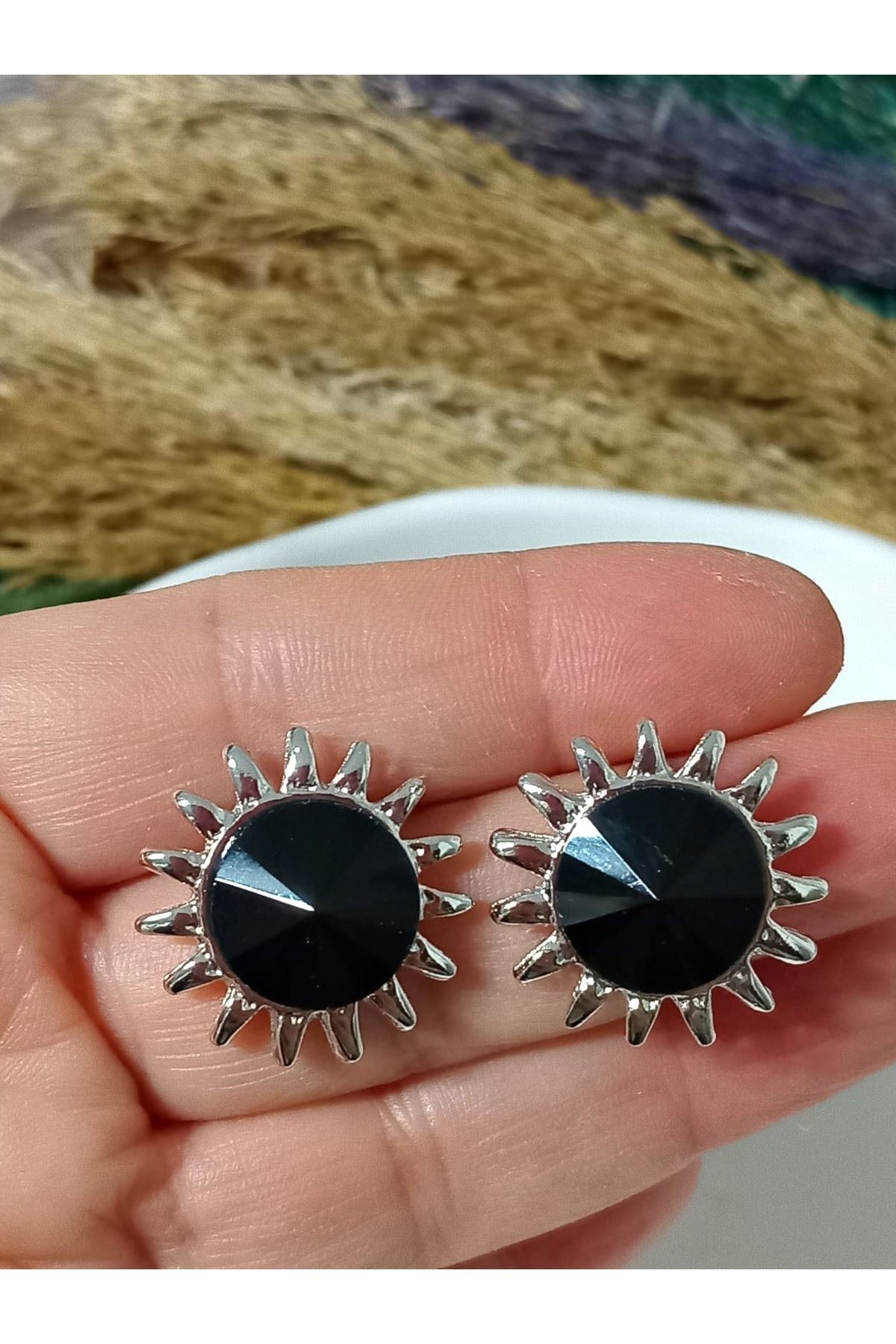 Siyah Taşlı Güneş Abiye Günlük Kadın Küpe