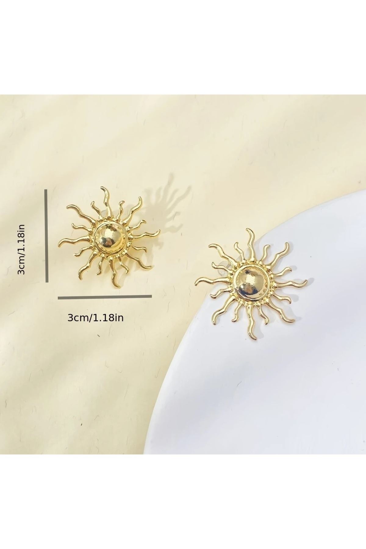 Orta boy (3CM) Gold Güneş Kadın Küpe, Çapı: 3cm