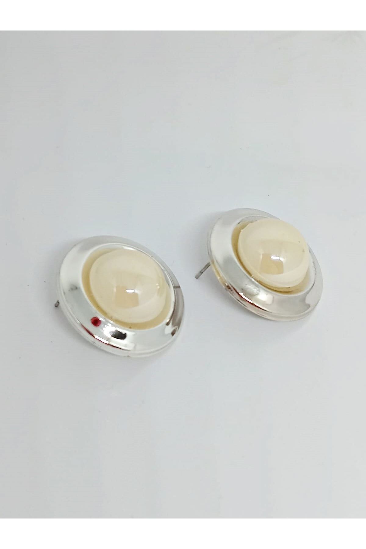 Gümüş Krem Incili Düğme Kadın Küpe, 2,5cm