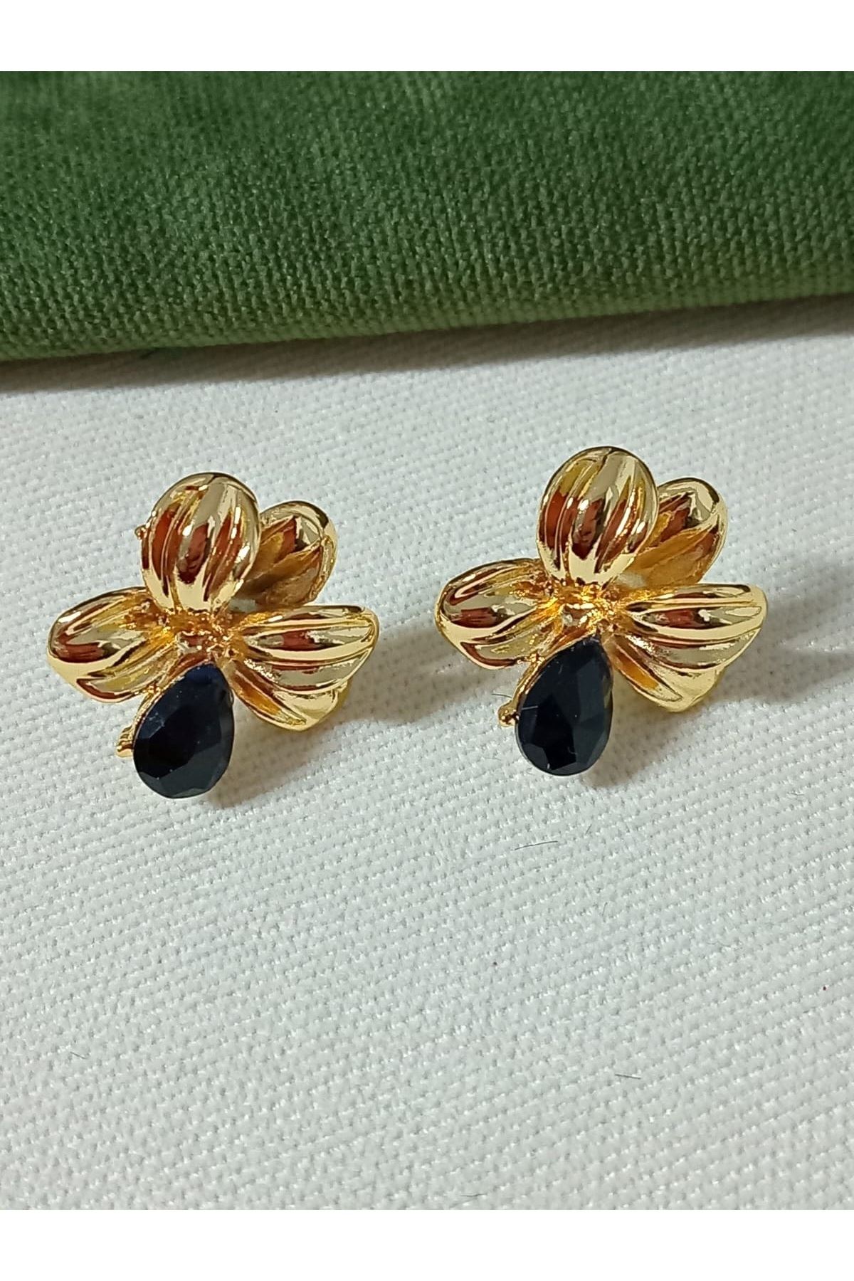 Gold Siyah Damla Tasarım Kadın Küpe