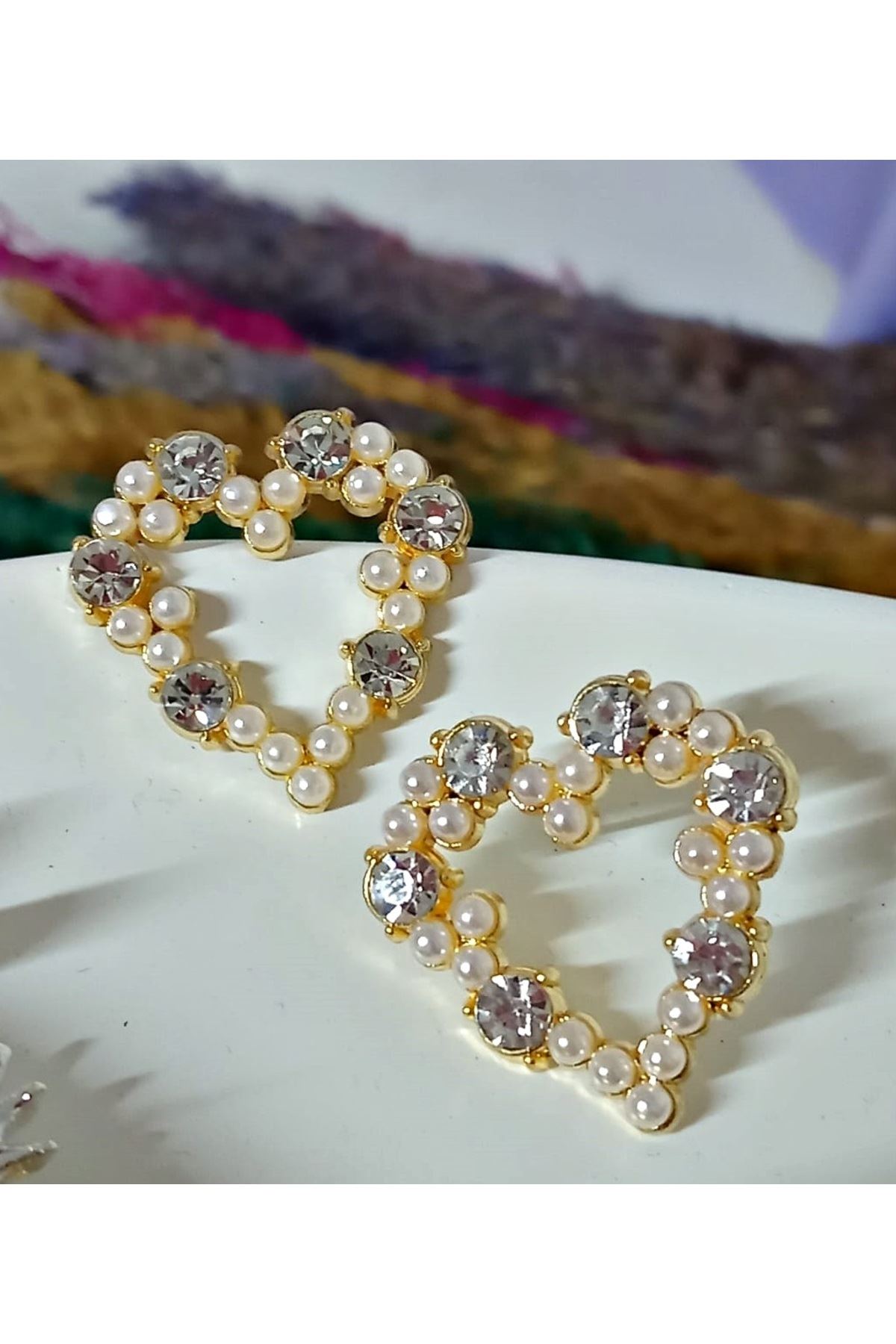 Gold İncili Taşlı Kalp Zirkon Şık Kadın Küpe