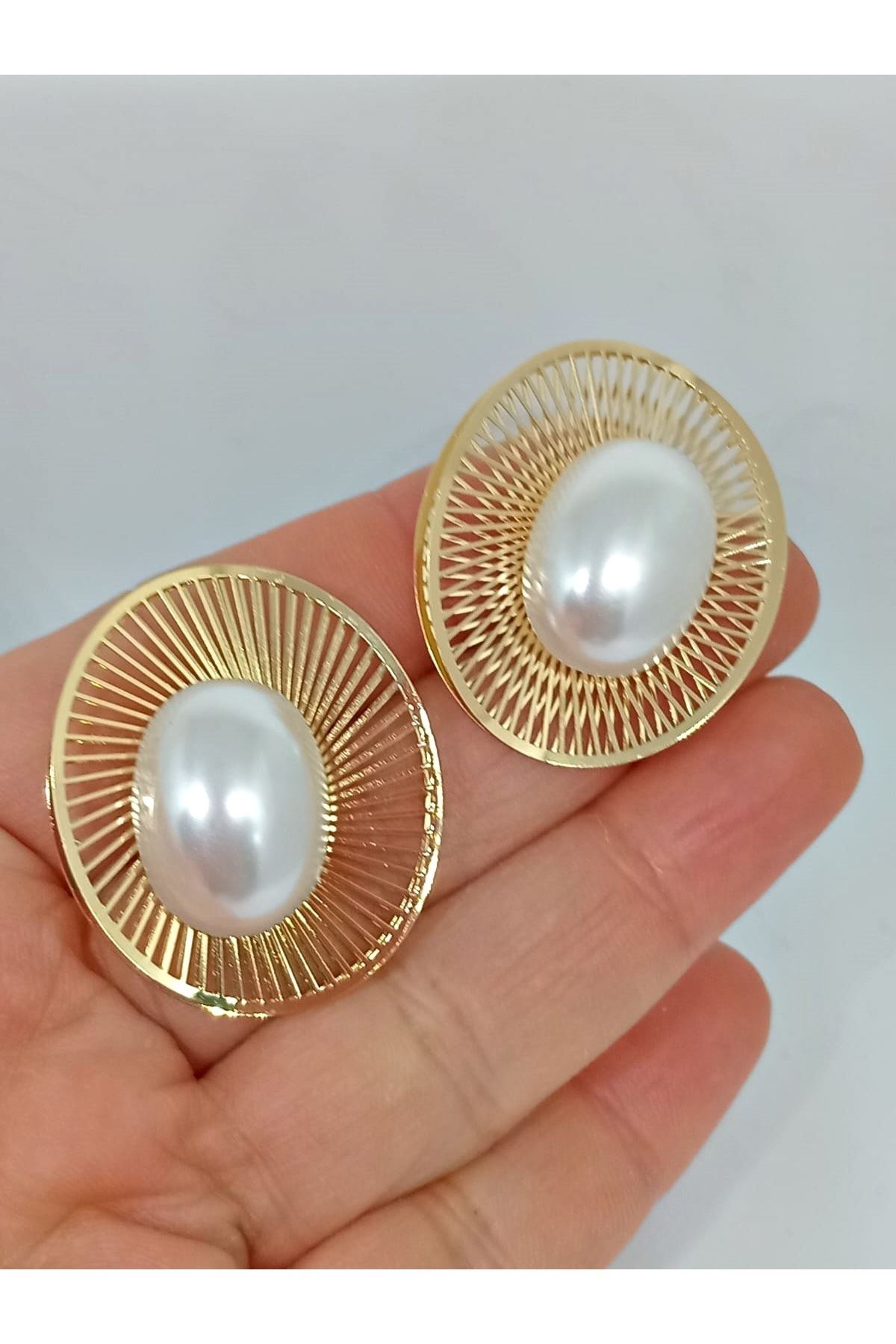 Gold İncili Tasarım Şık Çok Hafif Kadın Küpe