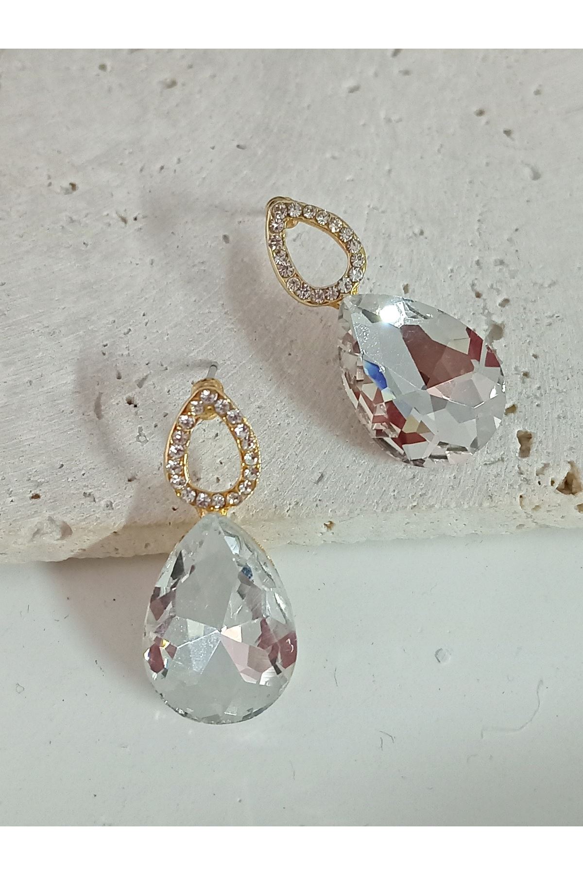 Beyaz Taşlı Damla Gold Kadın Küpe