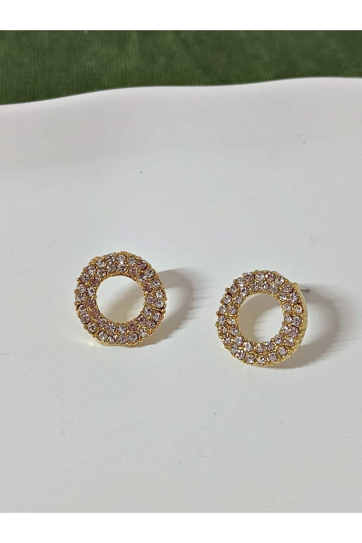 Gold Taşlı Yuvarlak Şık Kadın Küpe