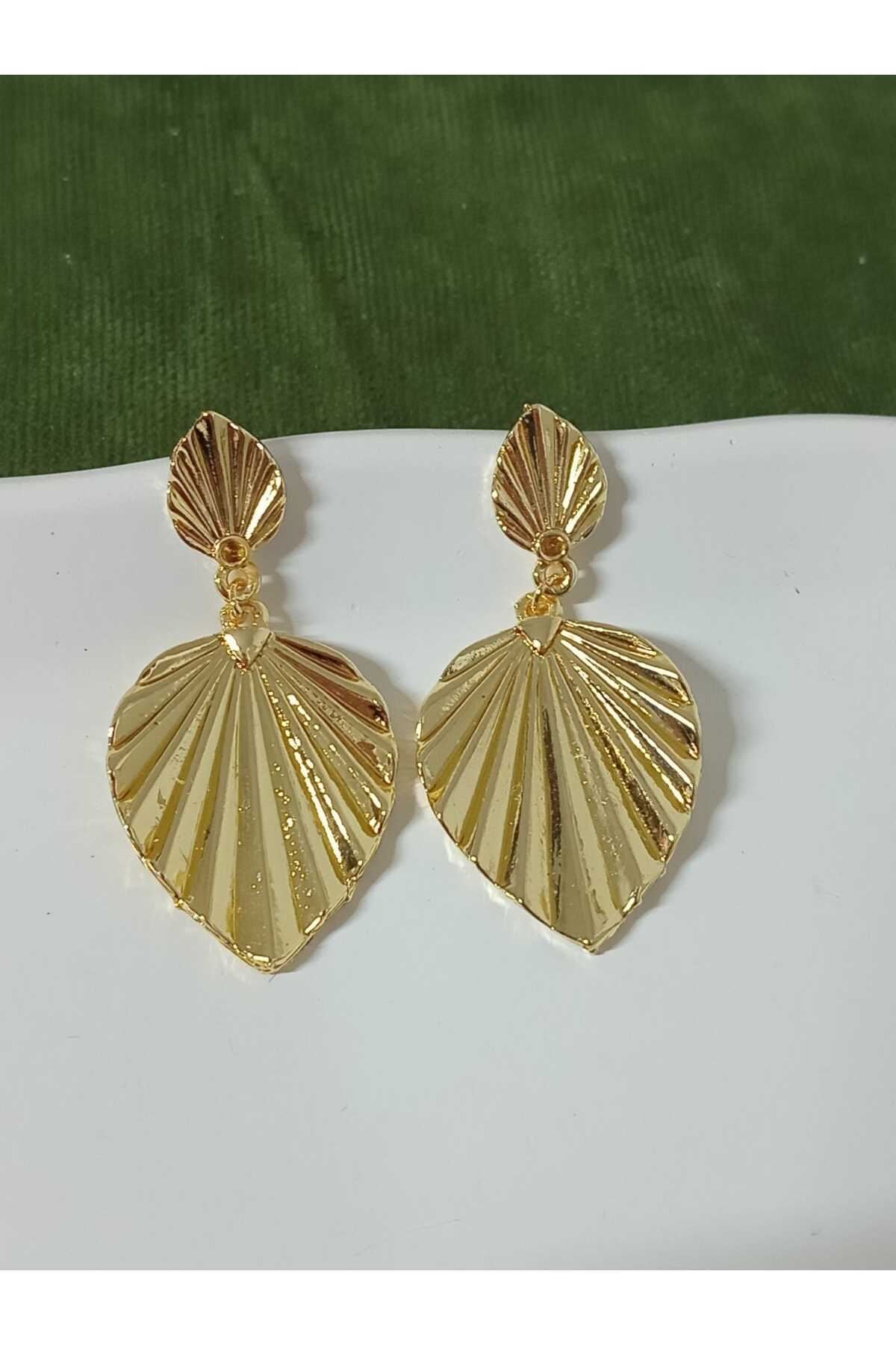 Gold Çift Yaprak Şık Kadın Küpe