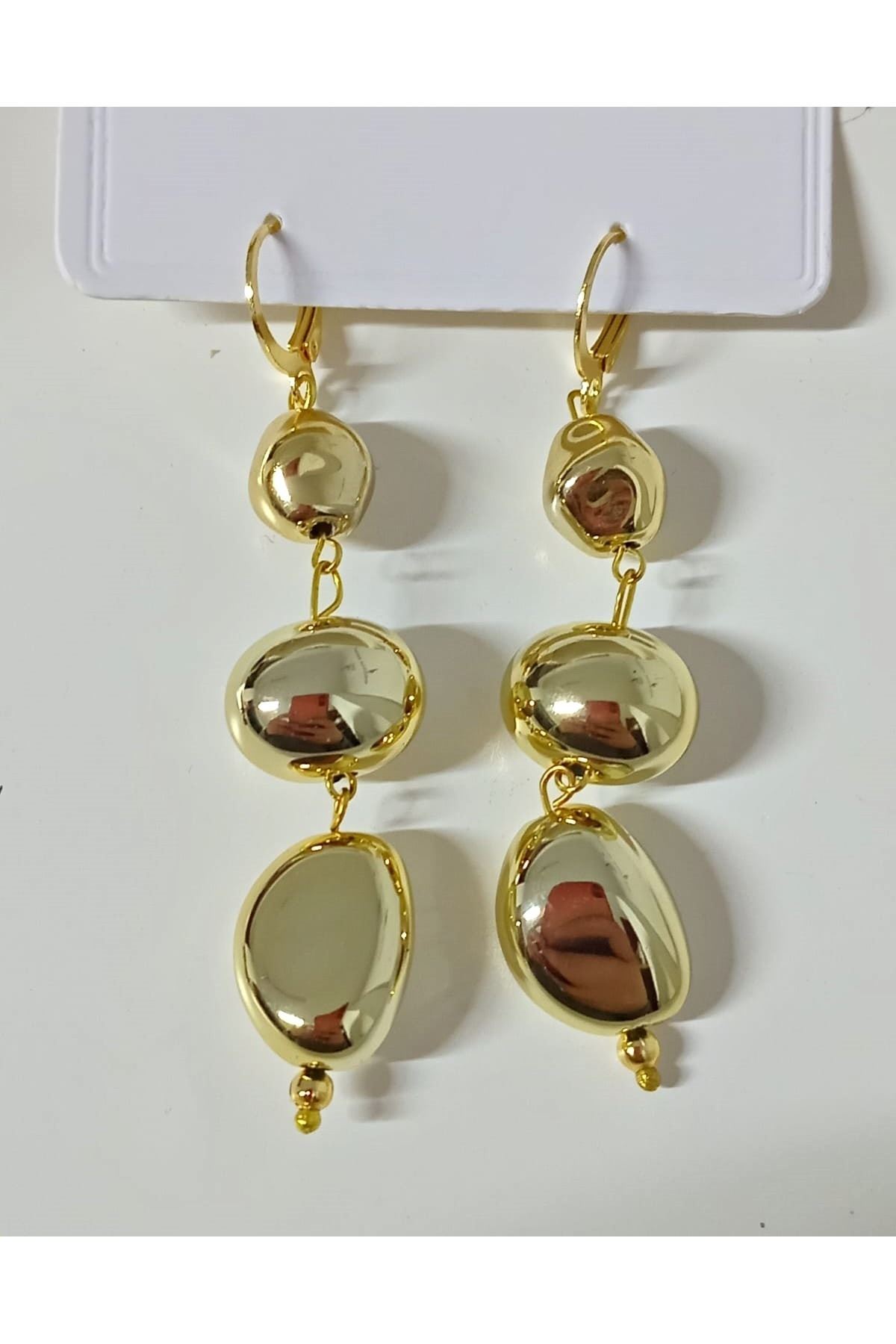 Gold Sallantılı Kadın Küpe