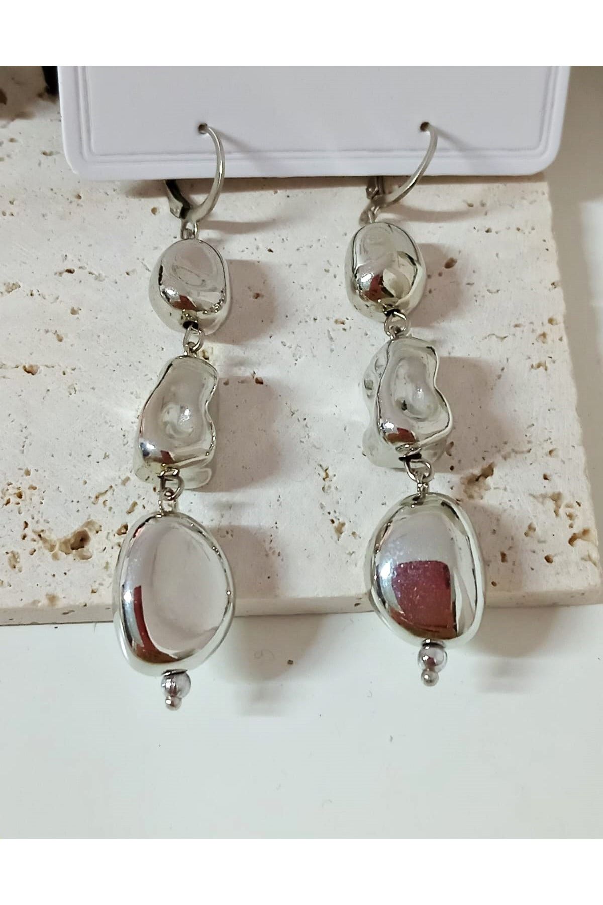 Gümüş Sallantılı Kadın Küpe
