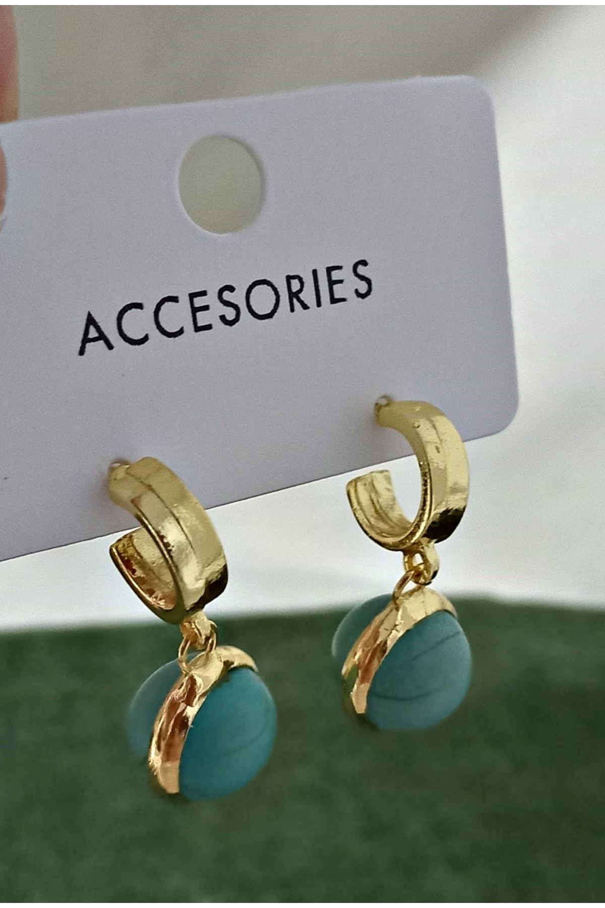 Mavi Top Sallantılı Gold Kadın Küpe