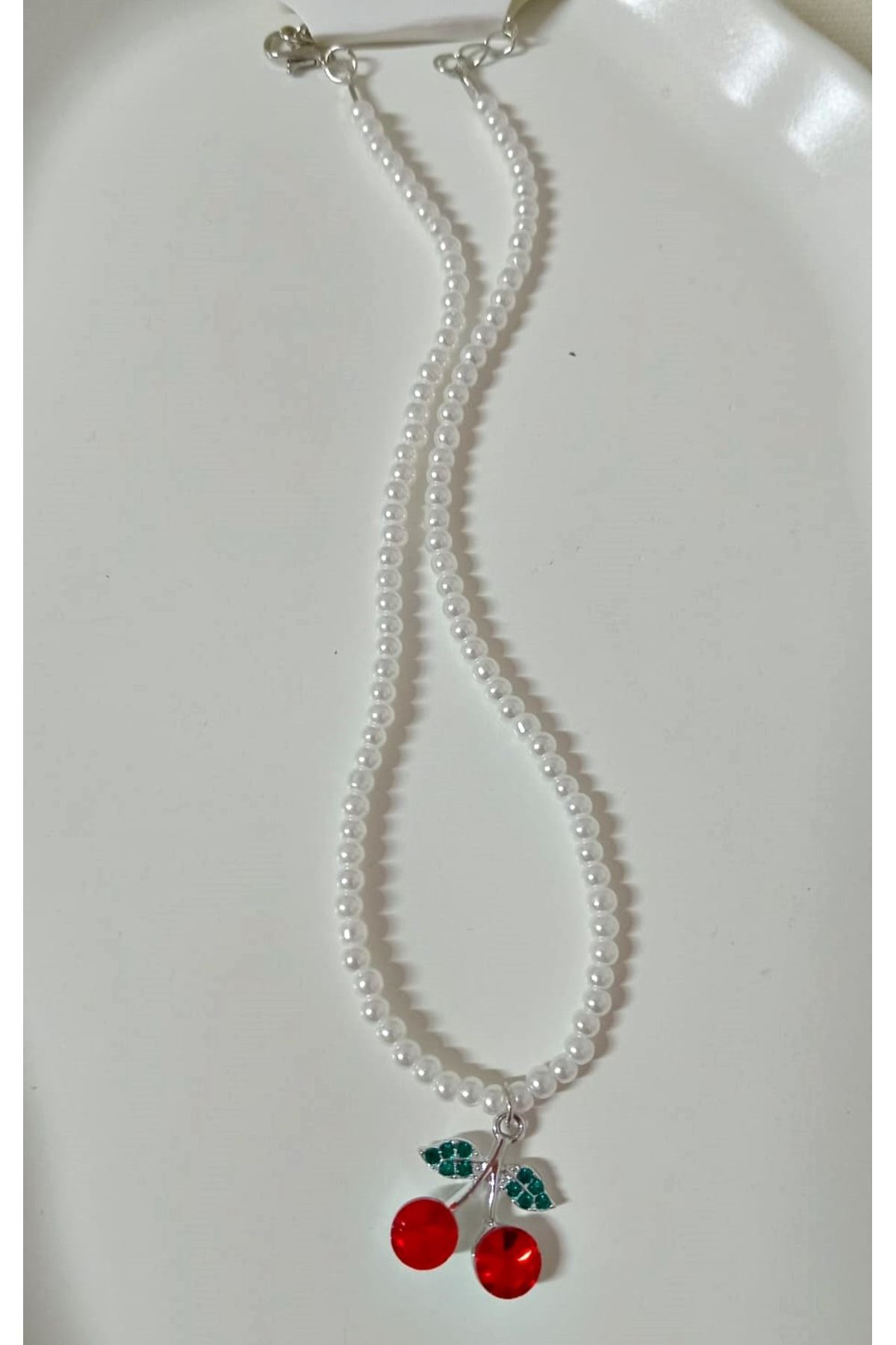 Kiraz Sallantılı Suni İncili Choker Kolye