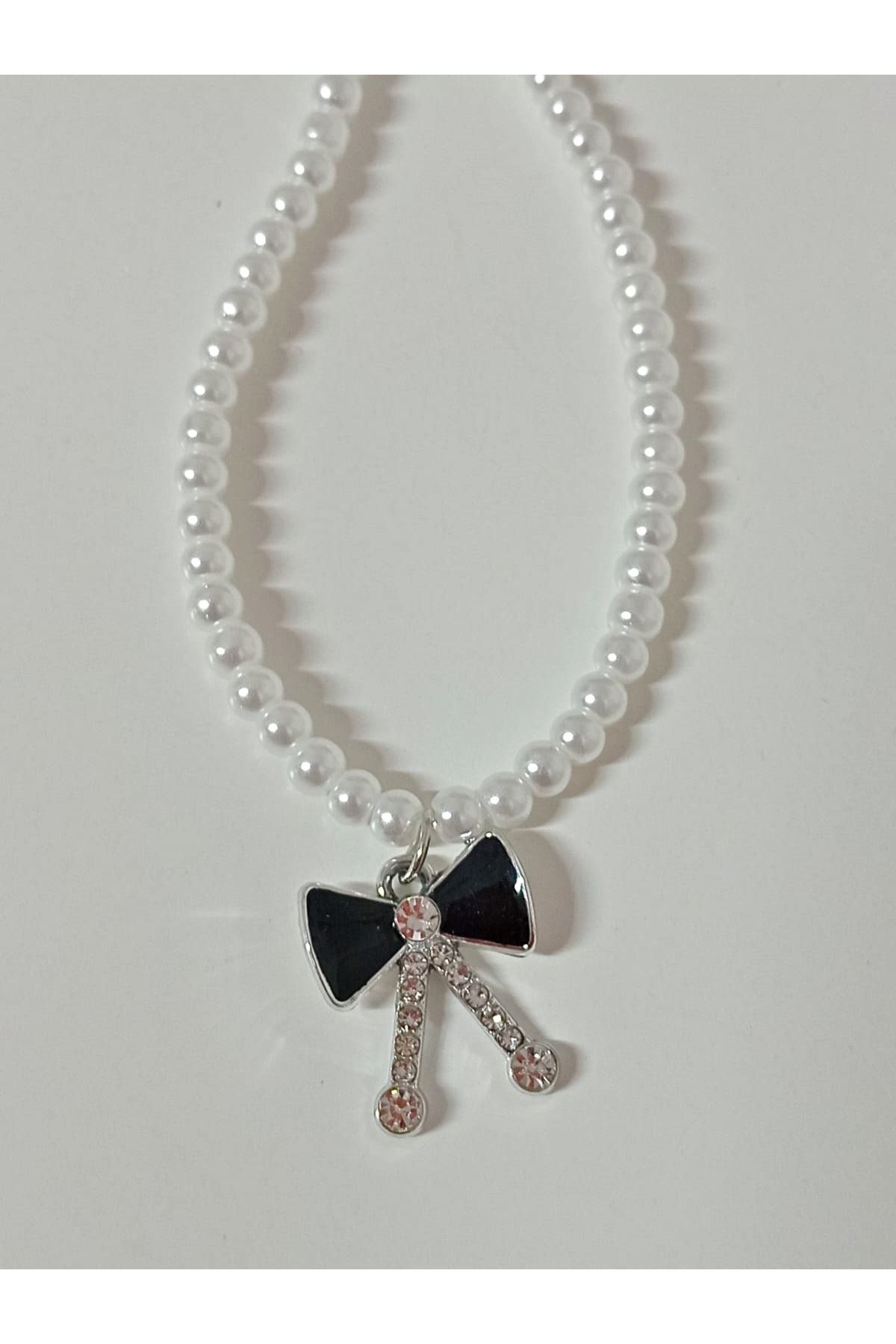 Fiyonk Sallantılı Suni İncili Choker Kolye