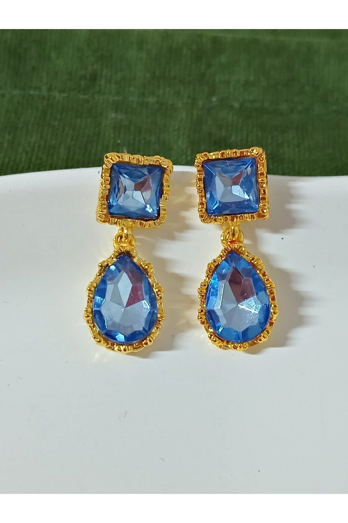 Mavi Taşlı Gold Kadın Küpe