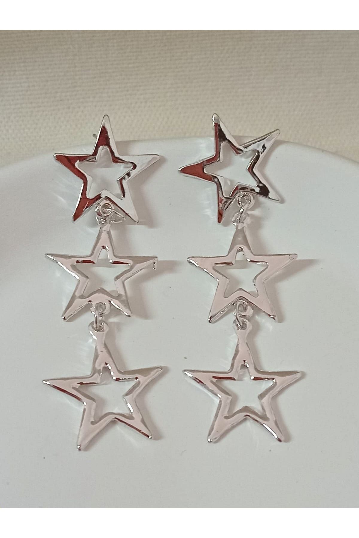 Gümüş Yıldızlar Şık Kadın Küpe