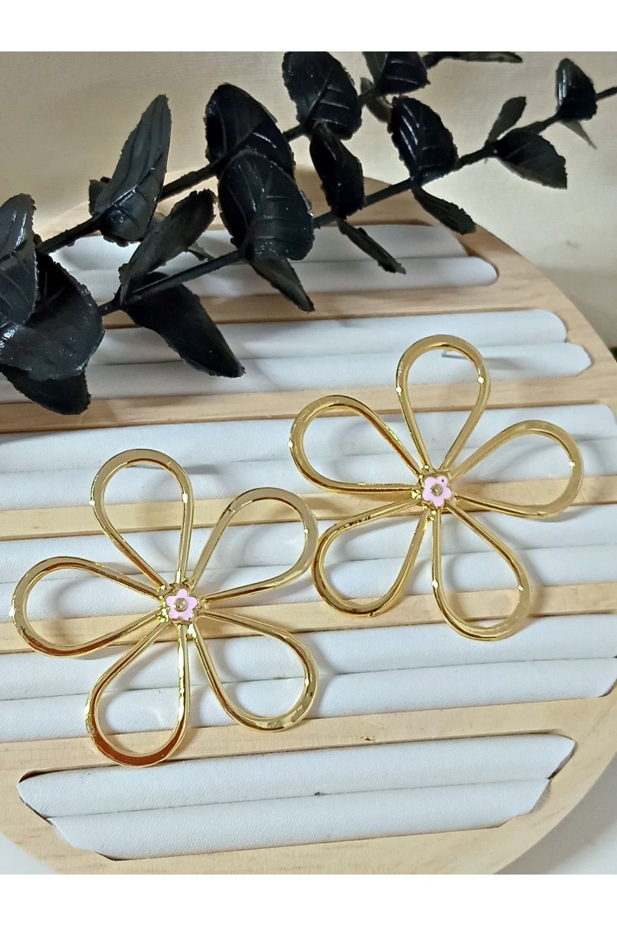 Gold Pembe Mineli Papatya Kadın Küpe, Daisy