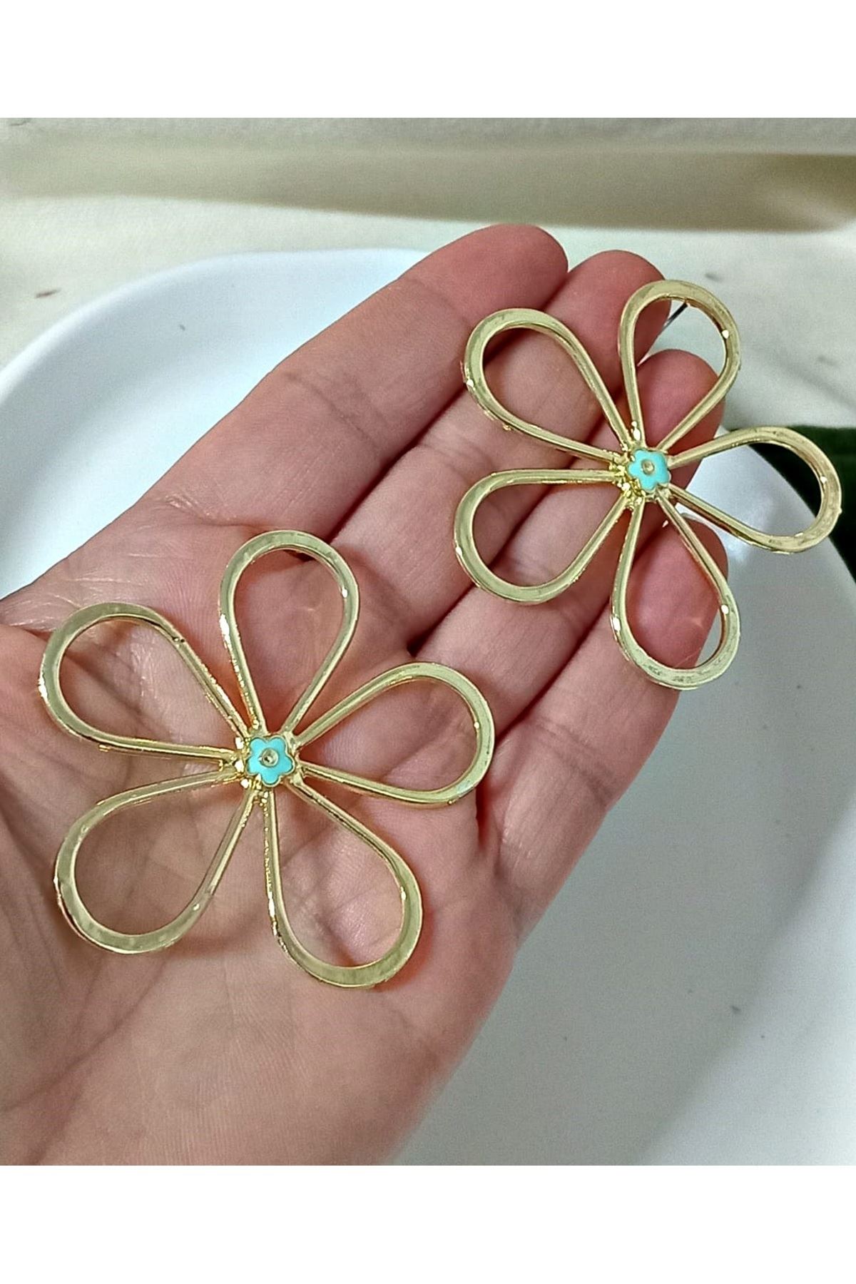 Gold Yeşil Mineli Papatya Kadın Küpe, Daisy