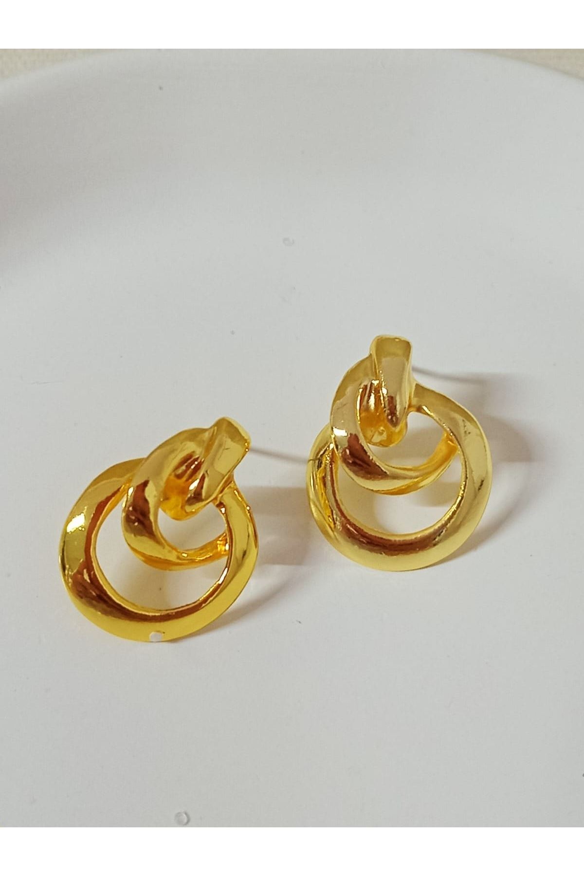 Gold Geçmeli Halkalar Şık Kadın Küpe, Hafif