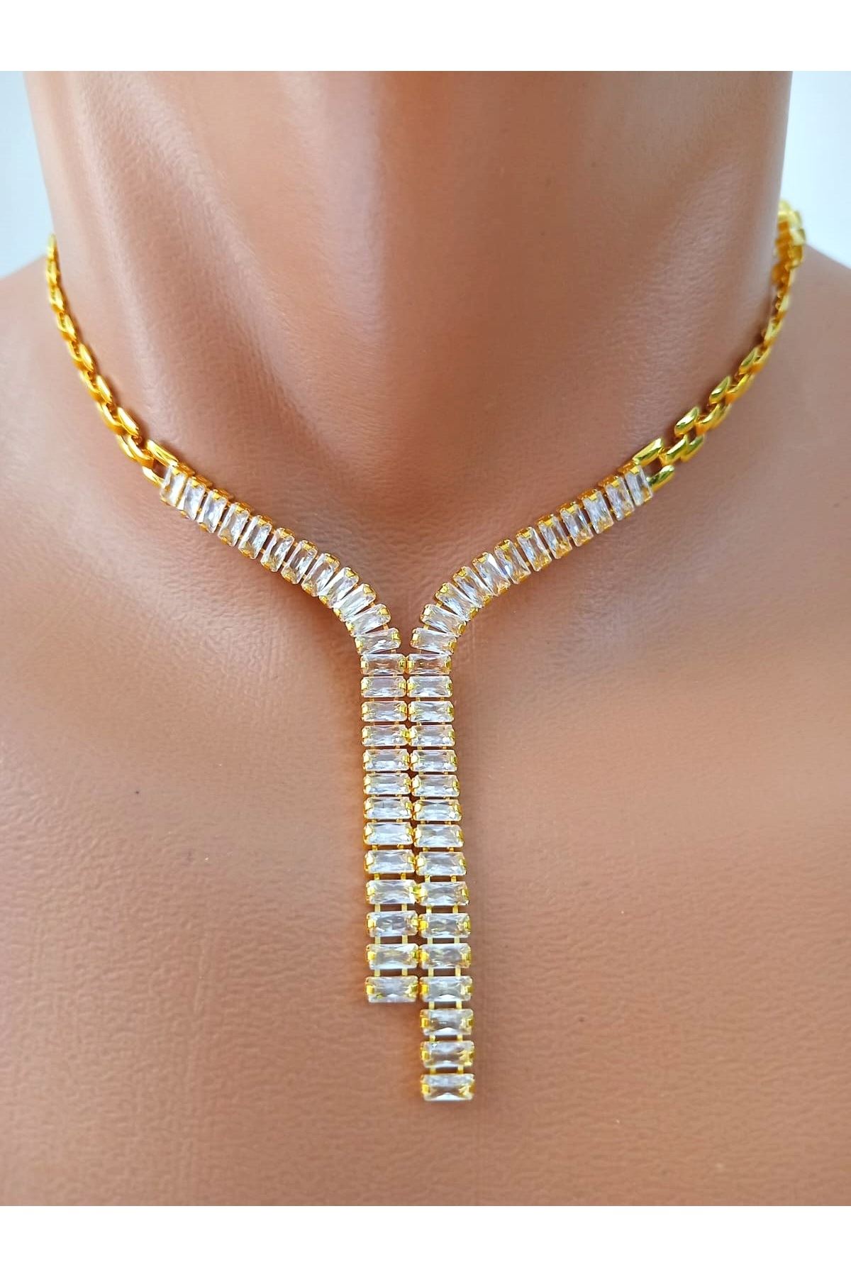 Gold Baget Taşlı Zarif Kolye Ve Bileklik Seti