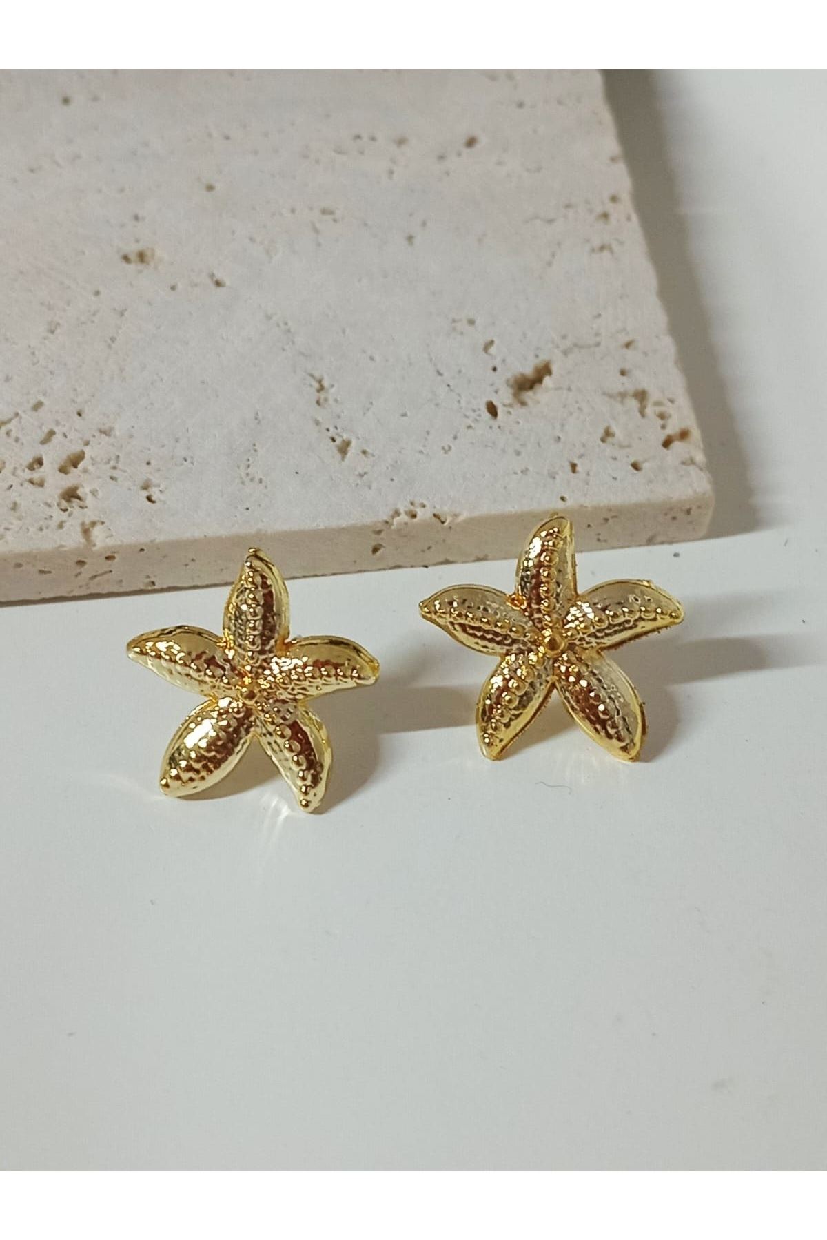 Gold Deniz Yıldızı Küçük Hafif Kadın Küpe