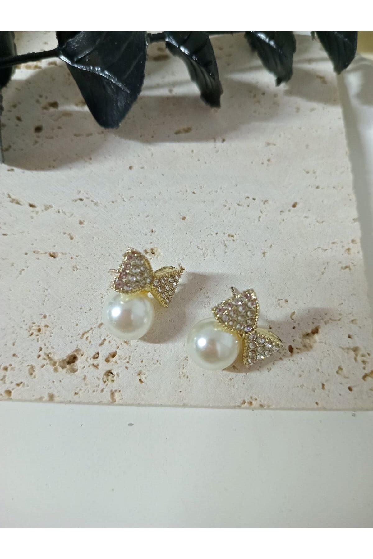 Gold Taşlı Fiyonk İnci Zarif Kadın Küpe