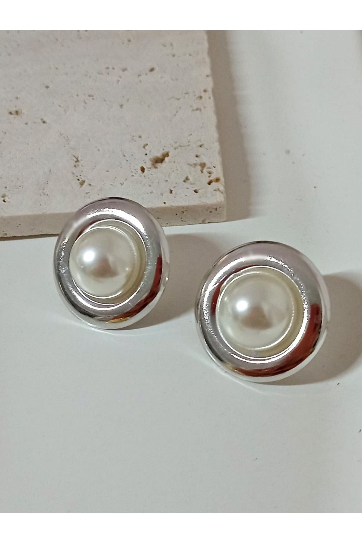 Gold İncili Düğme Kadın Küpe, Çok Hafif