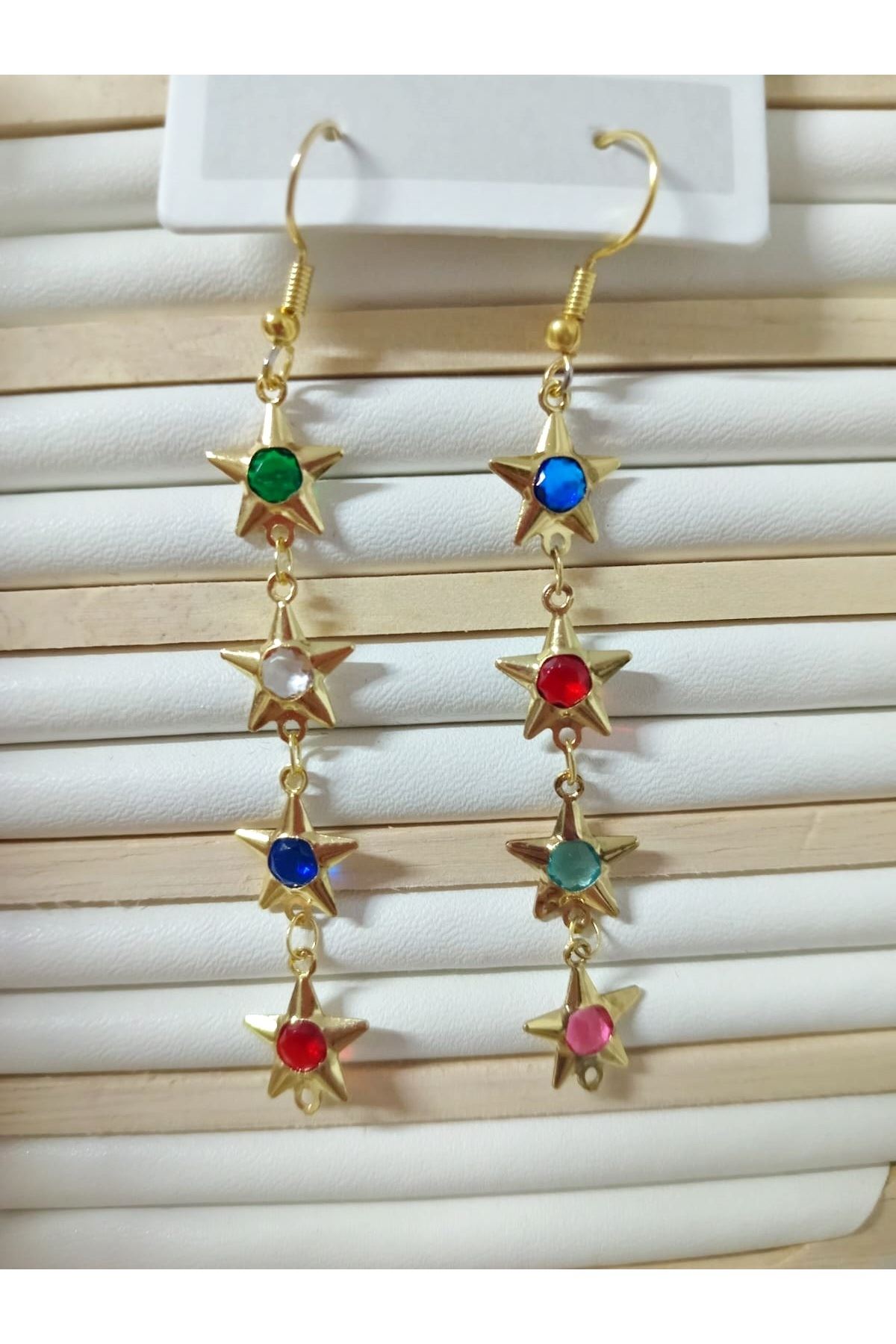 Gold Yıldız Mix Taşlı Sallantılı Küpe