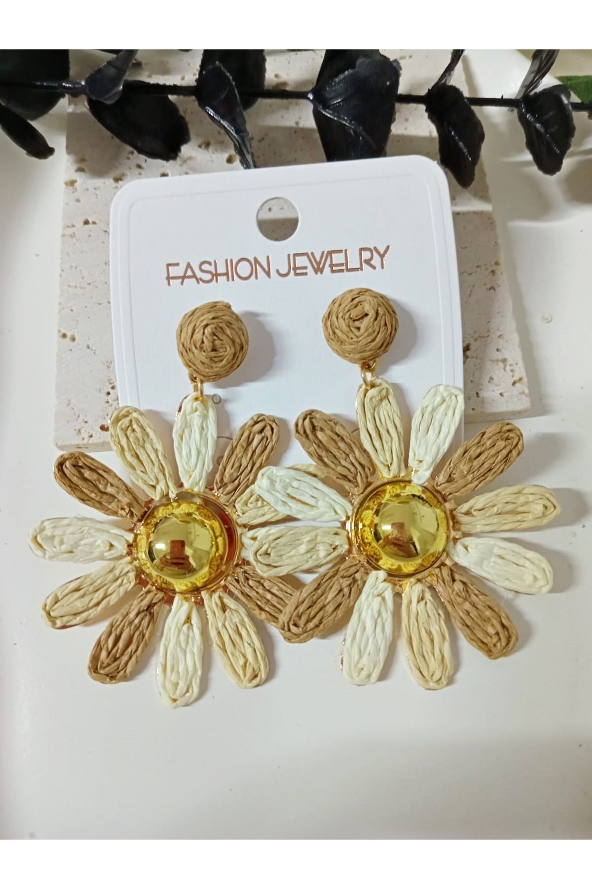 Kahverengi Hasır Gold Şık Küpe
