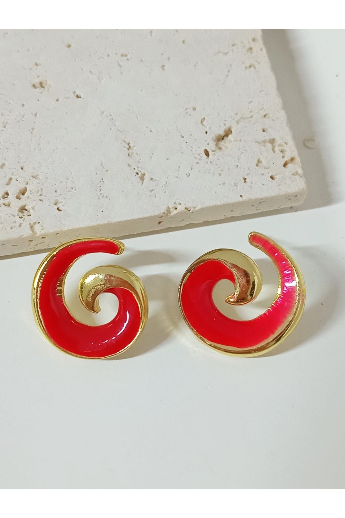 Bordo Gold Spiral Kadın Küpe