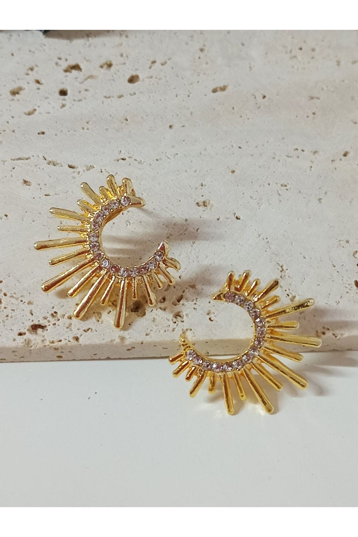Gold Taşlı Güneş Kadın Küpe