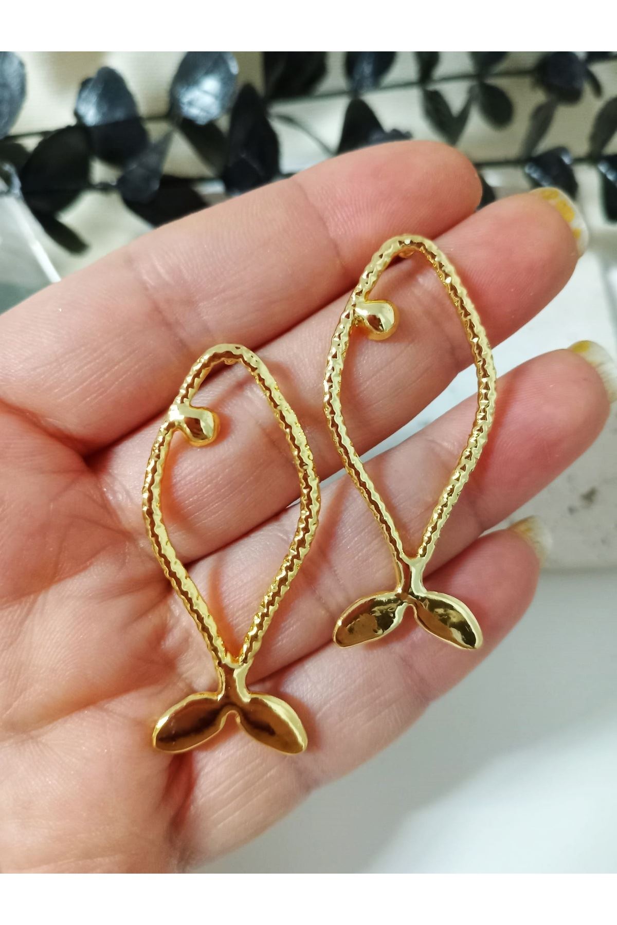 Gold Balık Kadın Küpe
