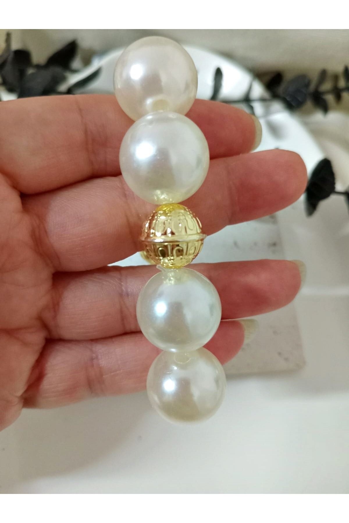 İncili Gold Esnek Bileklik, Bilezık