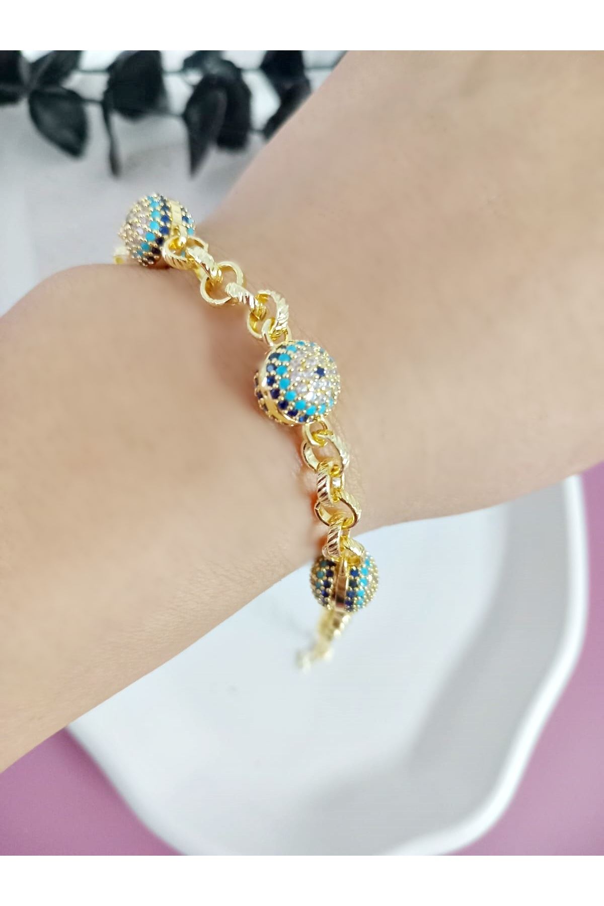 Gold Nazarlı Bileklik, Bilezık