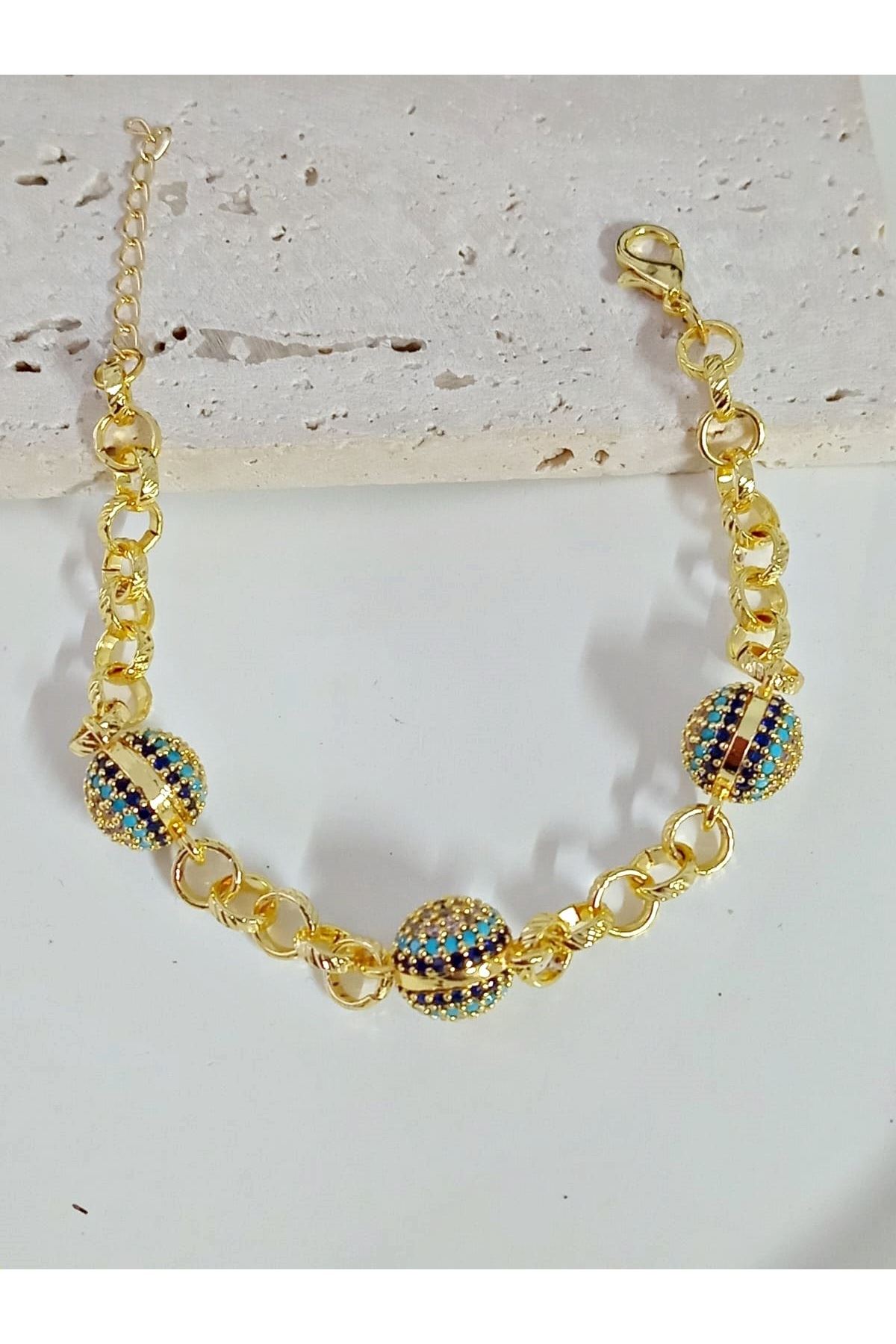 Gold Nazarlı Bileklik, Bilezık