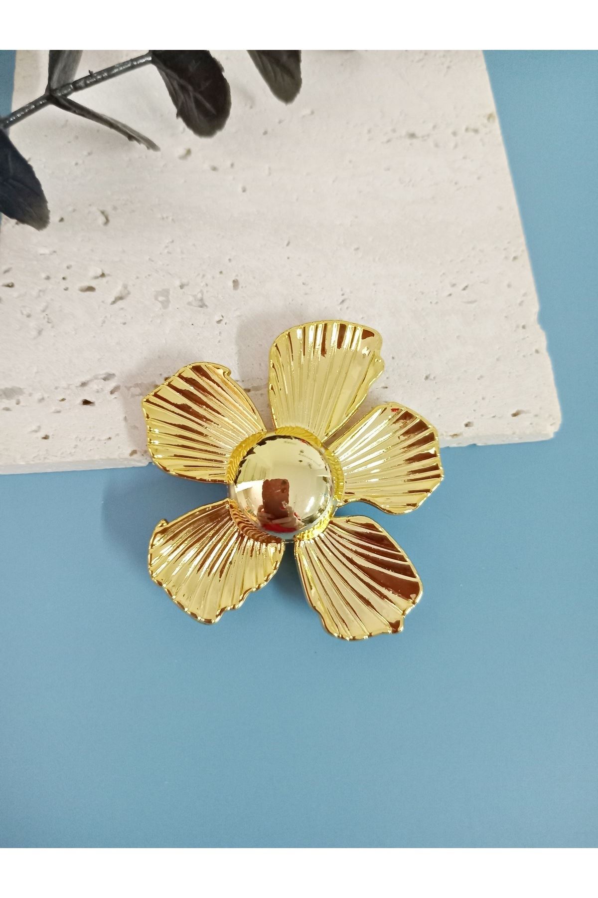 Gold Çiçek Flower Şık Broş