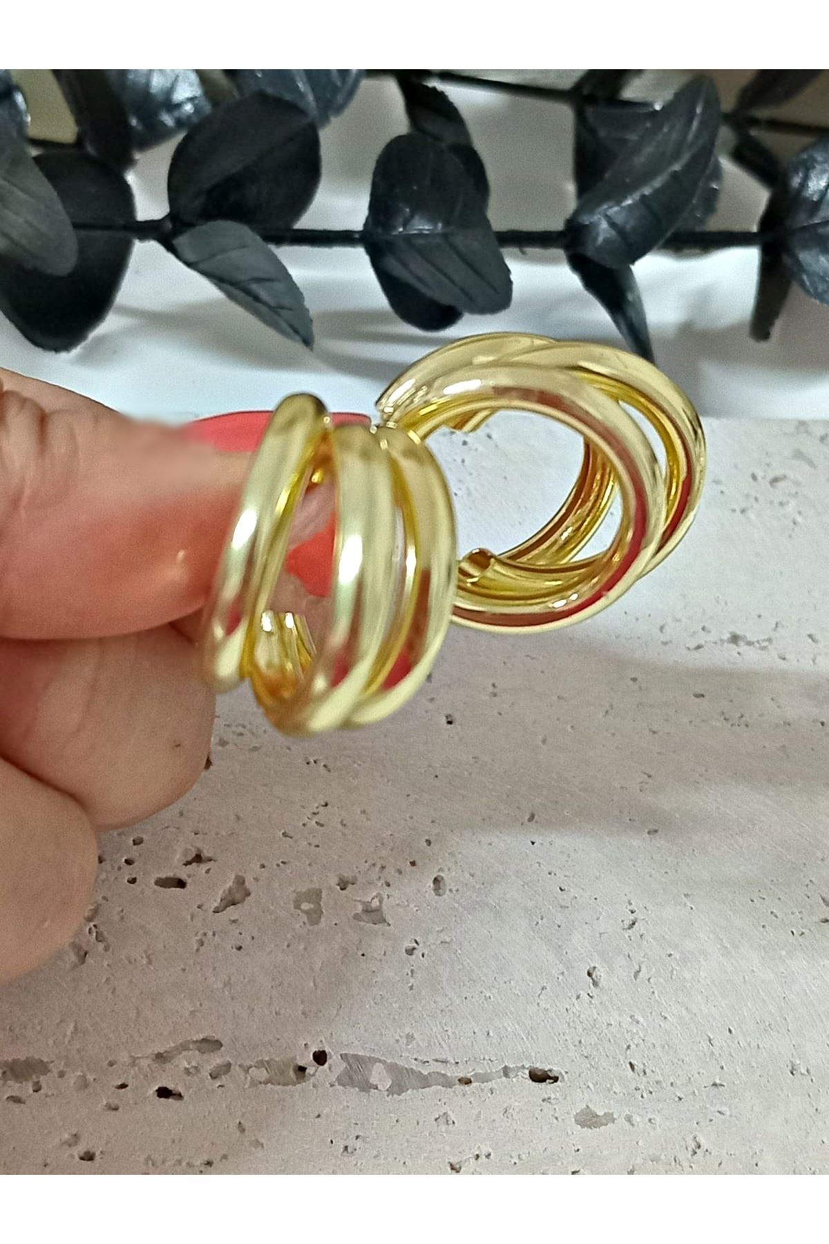 Gold 3 lü Halka Trend Küçük Boy Kadın Küpe