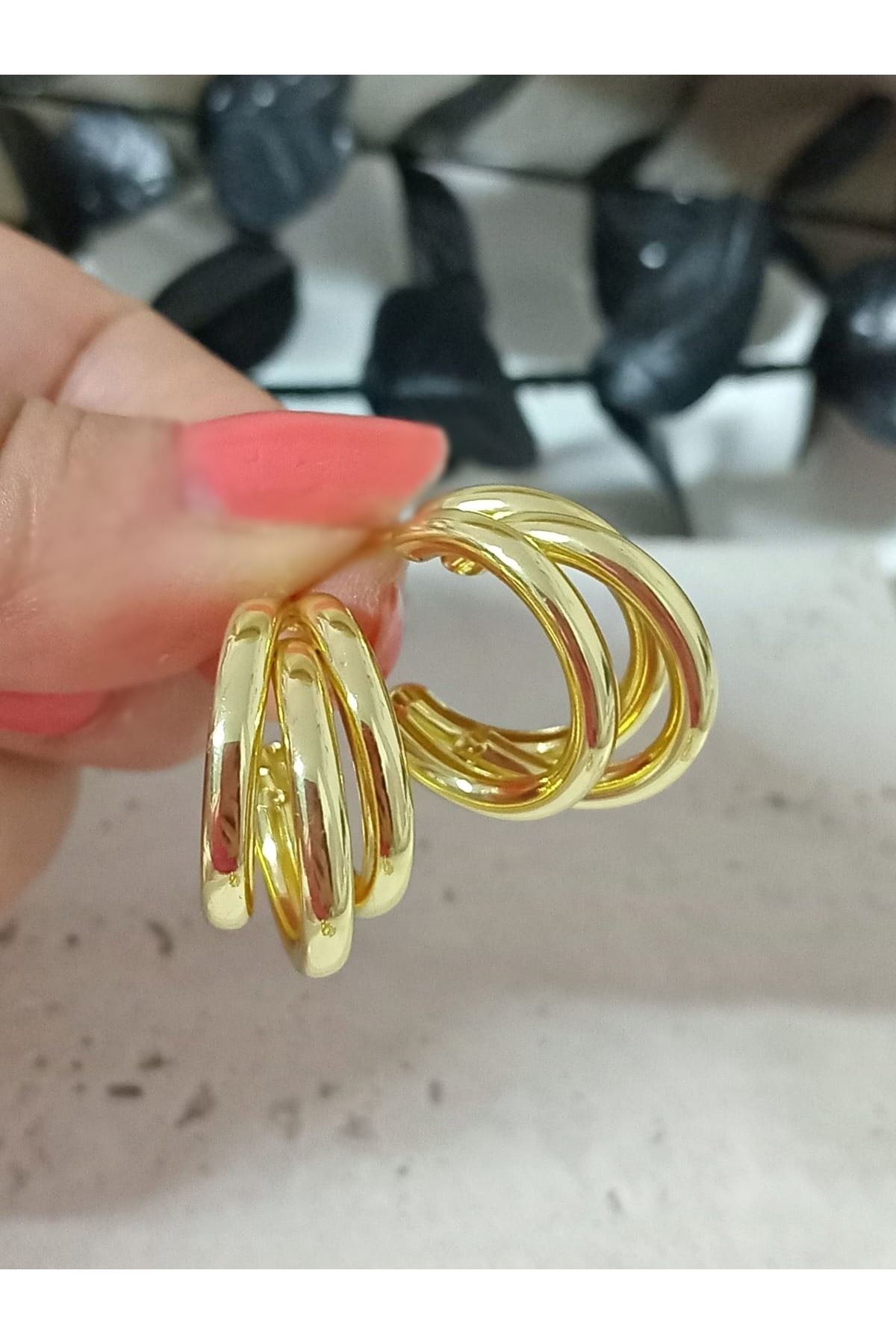 Gold 3 lü Halka Trend Büyük Boy Kadın Küpe