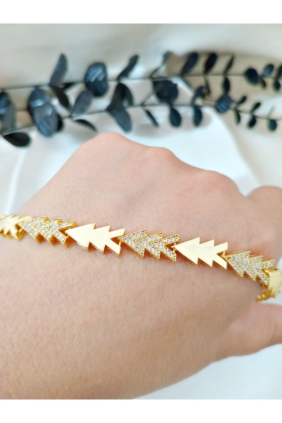 Çelik Gold Taşlı Şık Renk Atmaz Bileklik, Bilezık