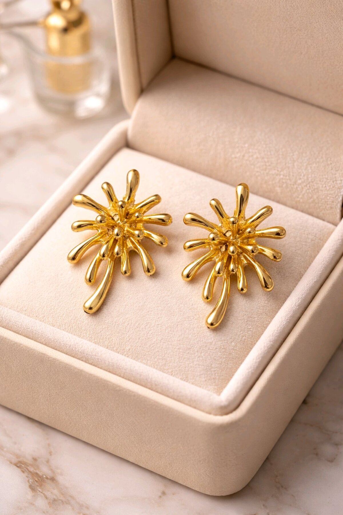 Gold Şık Küpe