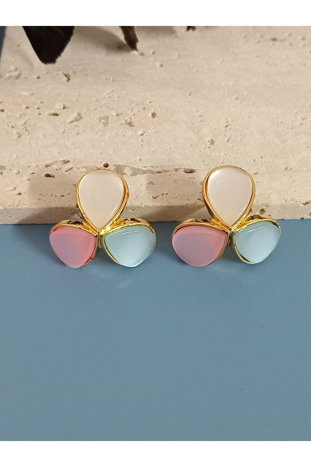 Çelik Gold Beyaz Pembe Mavi Kadın Küpe