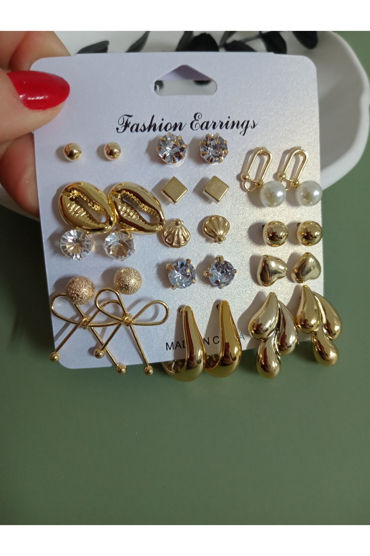 Gold 15 Çift 30 Adet Küçük Kombin Küpe Seti