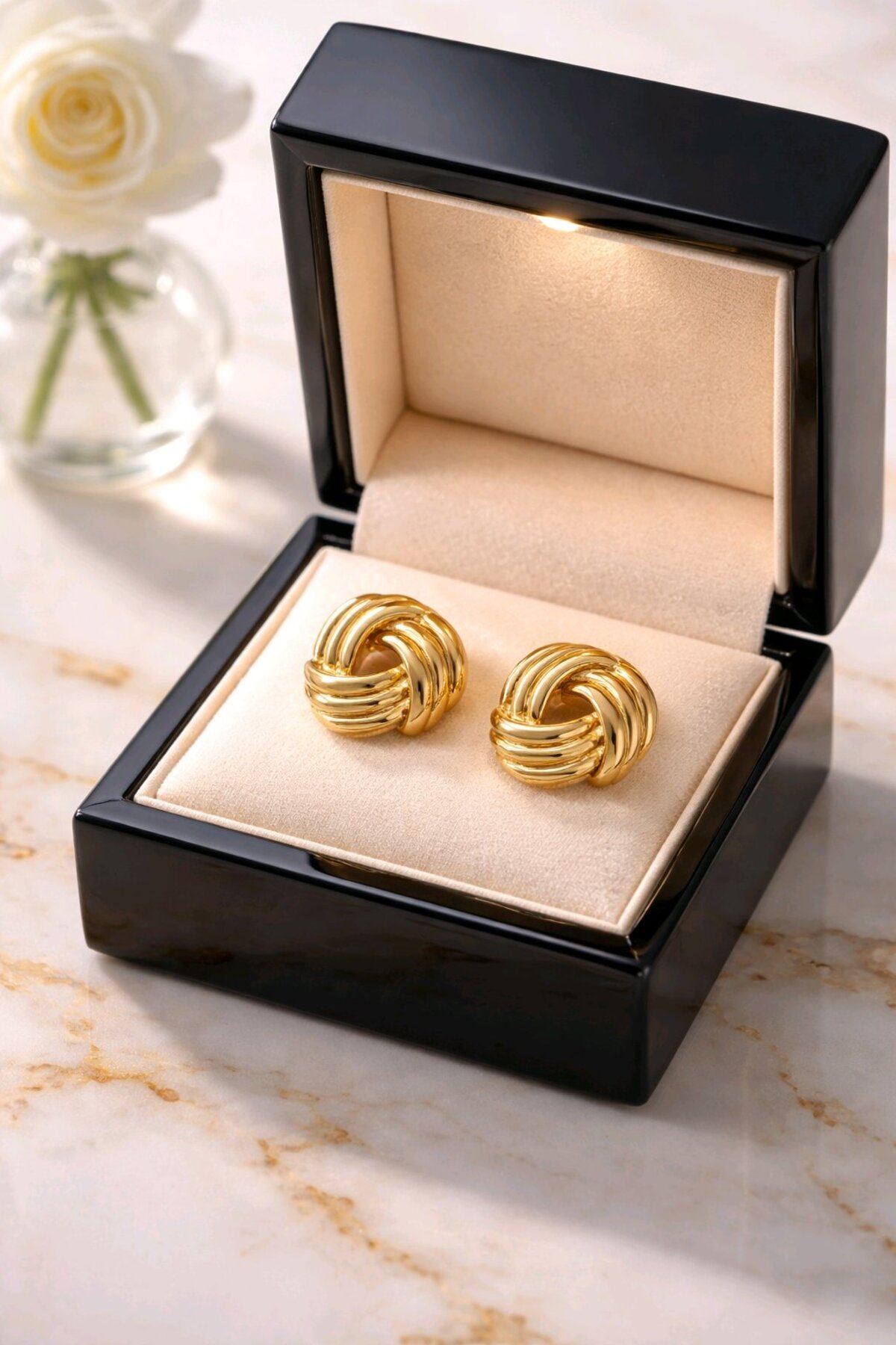 Marka Küpe, Gold Vintage Küçük Küpe