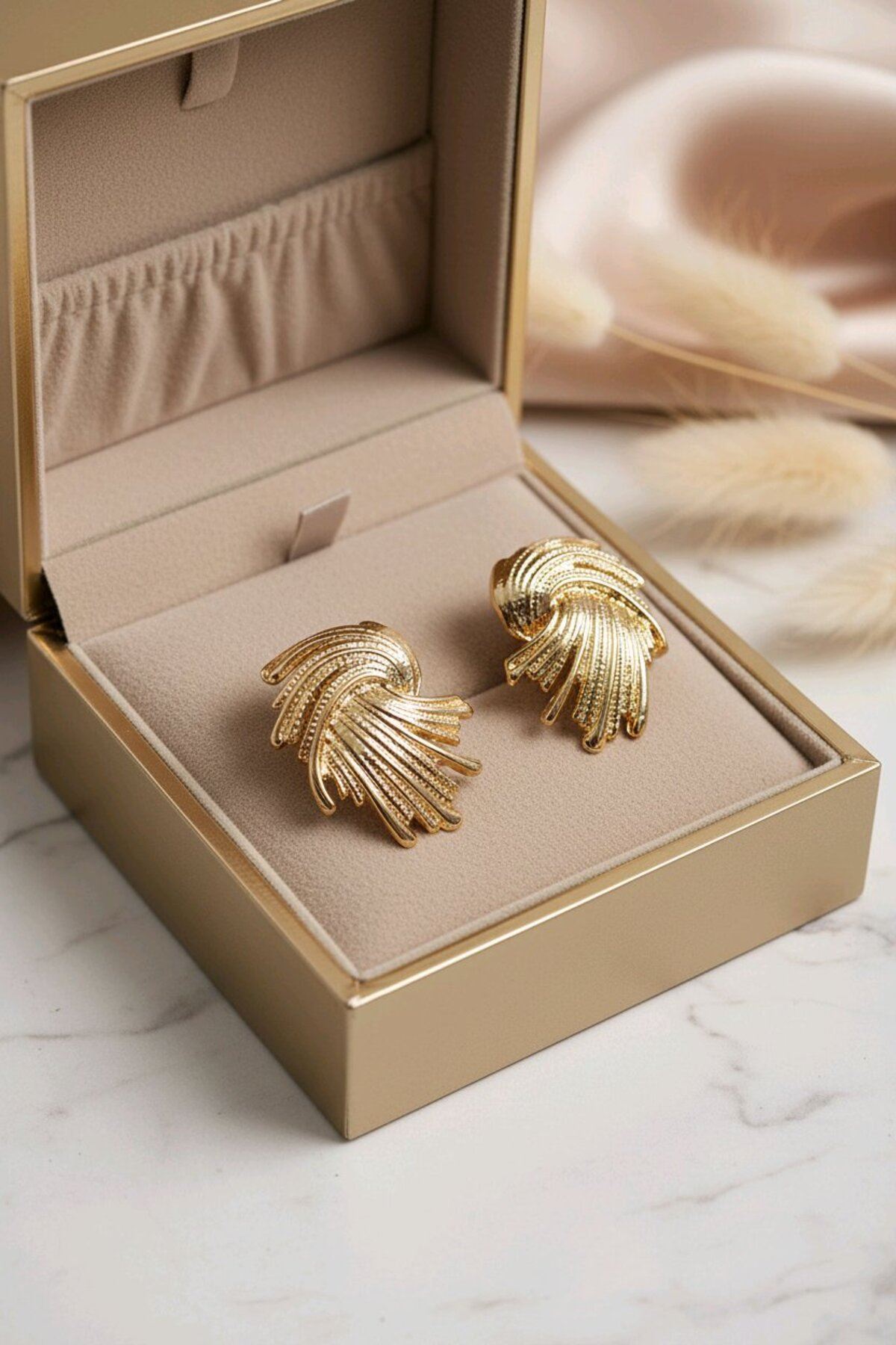 Gold Vintage Küpe