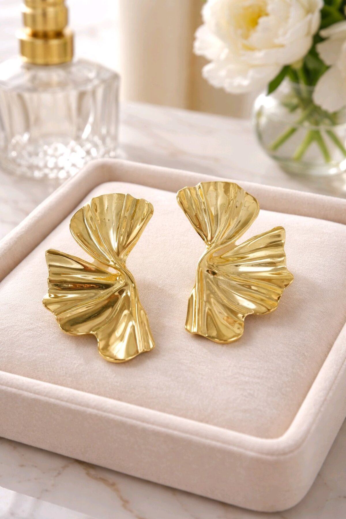 Gold Yarım Yaprak Küpe, Çok Hafif