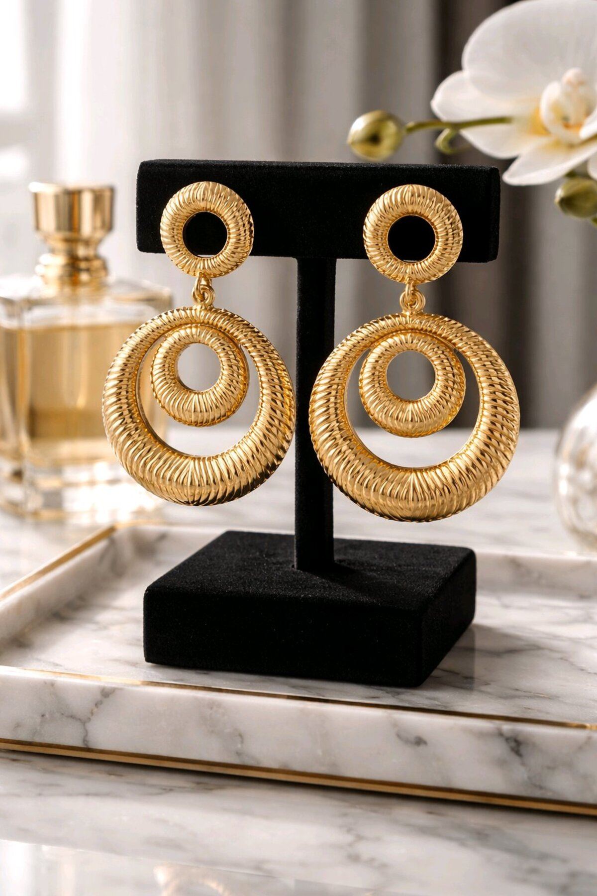 Gold Büyük Sallantılı Uzun Küpe, Çok Hafif