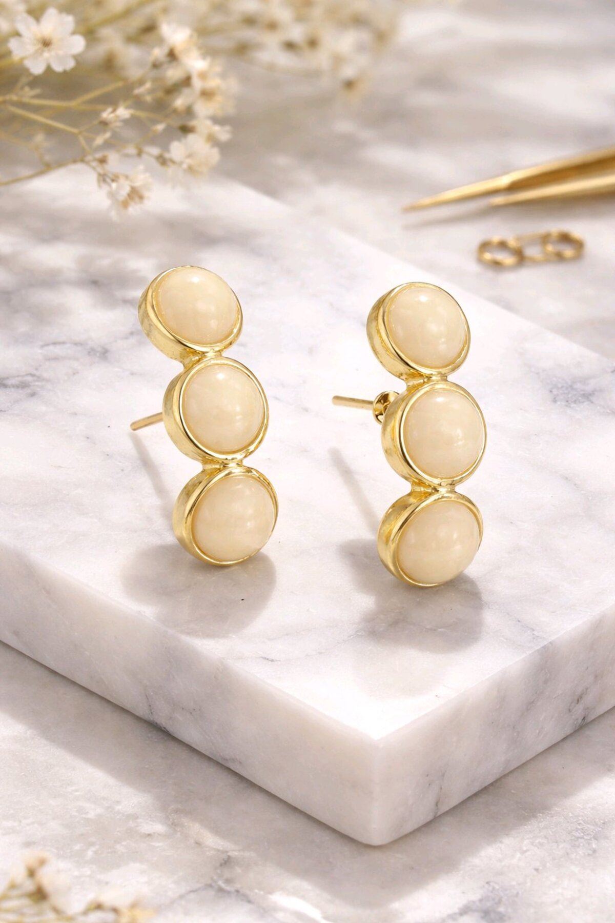 Gold Krem İncili Kadın Küpe
