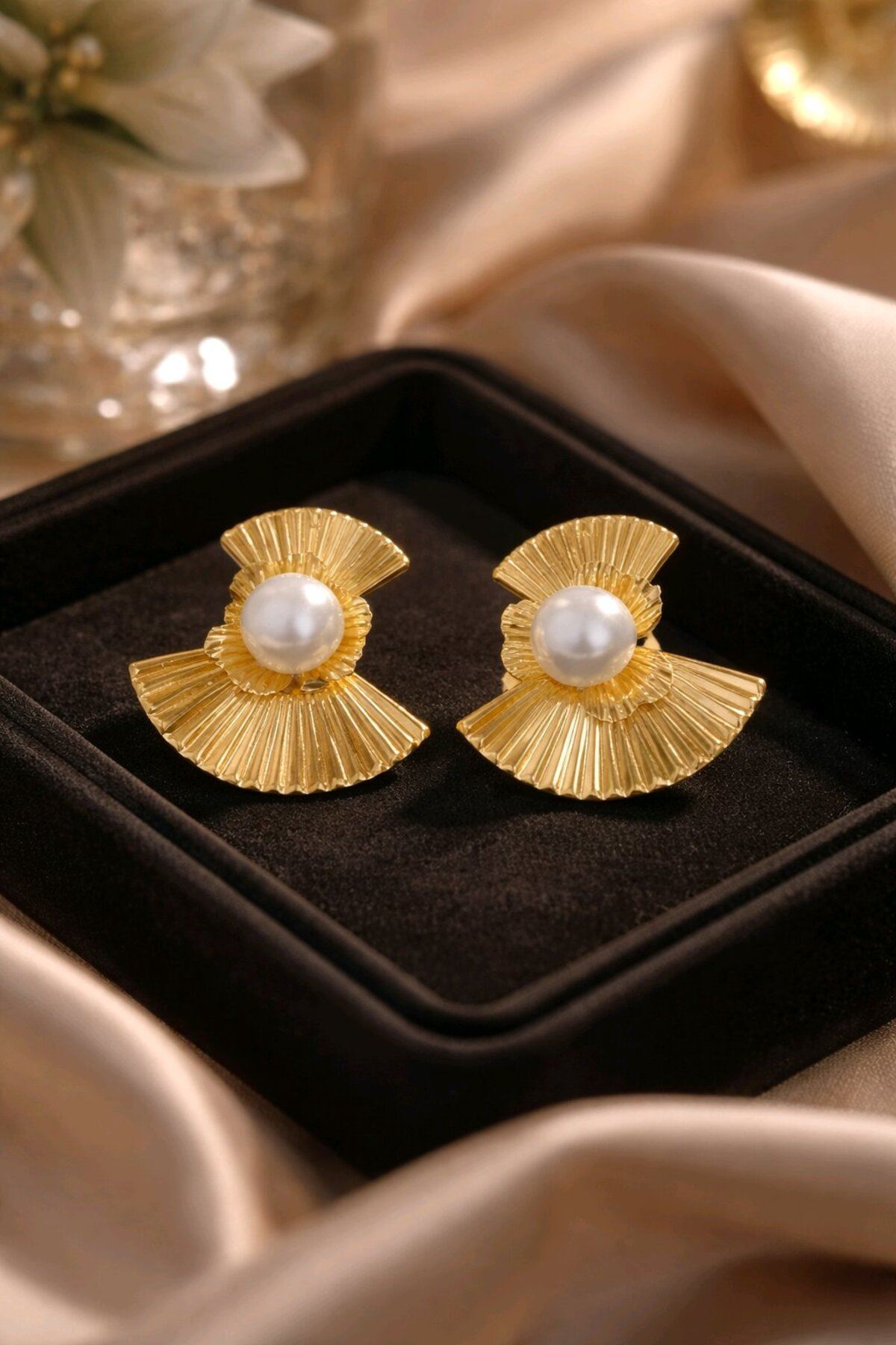 Gold İncili Küpe