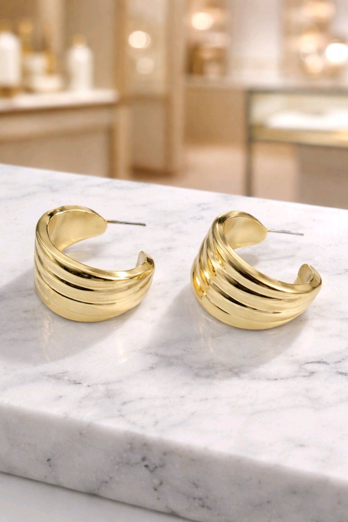 Gold Halka Küpe, Çok Hafif