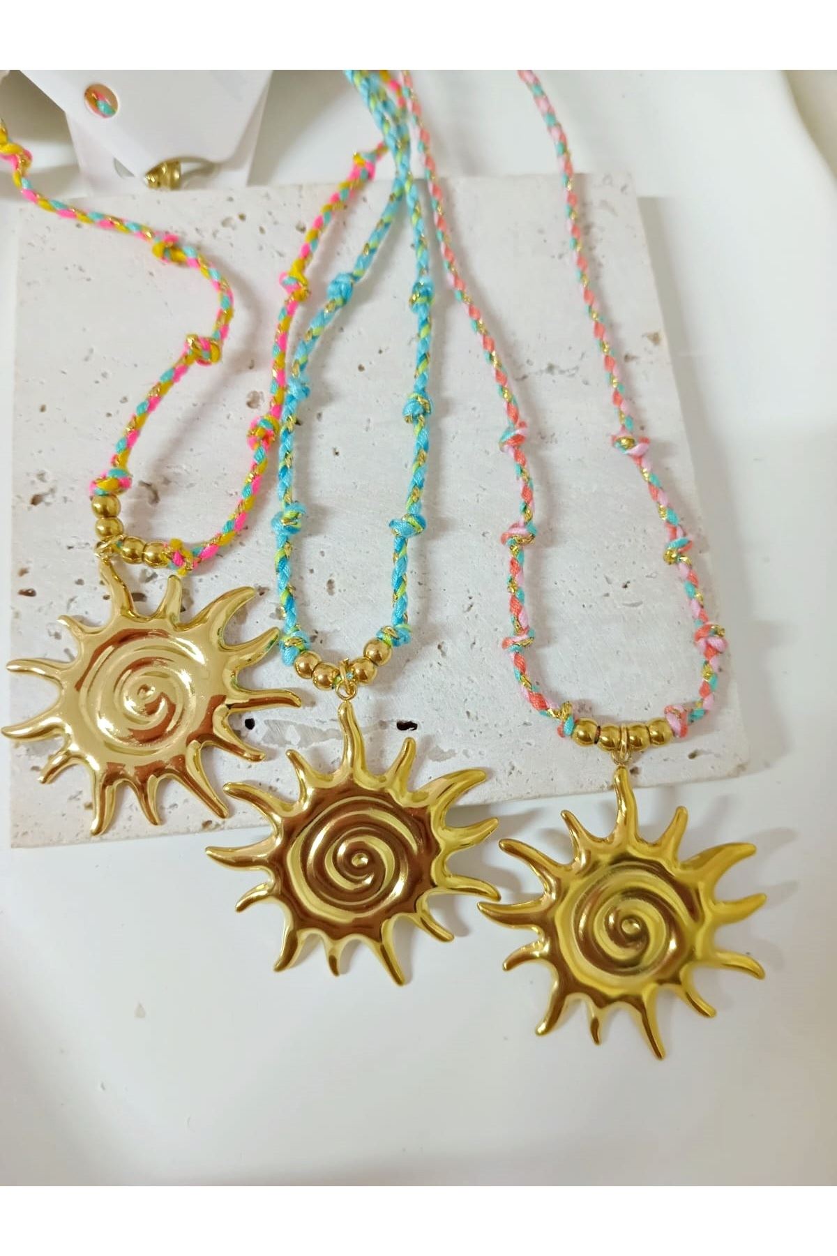 Çelik Gold Güneş Mavi Zincirli Elegant Kolye
