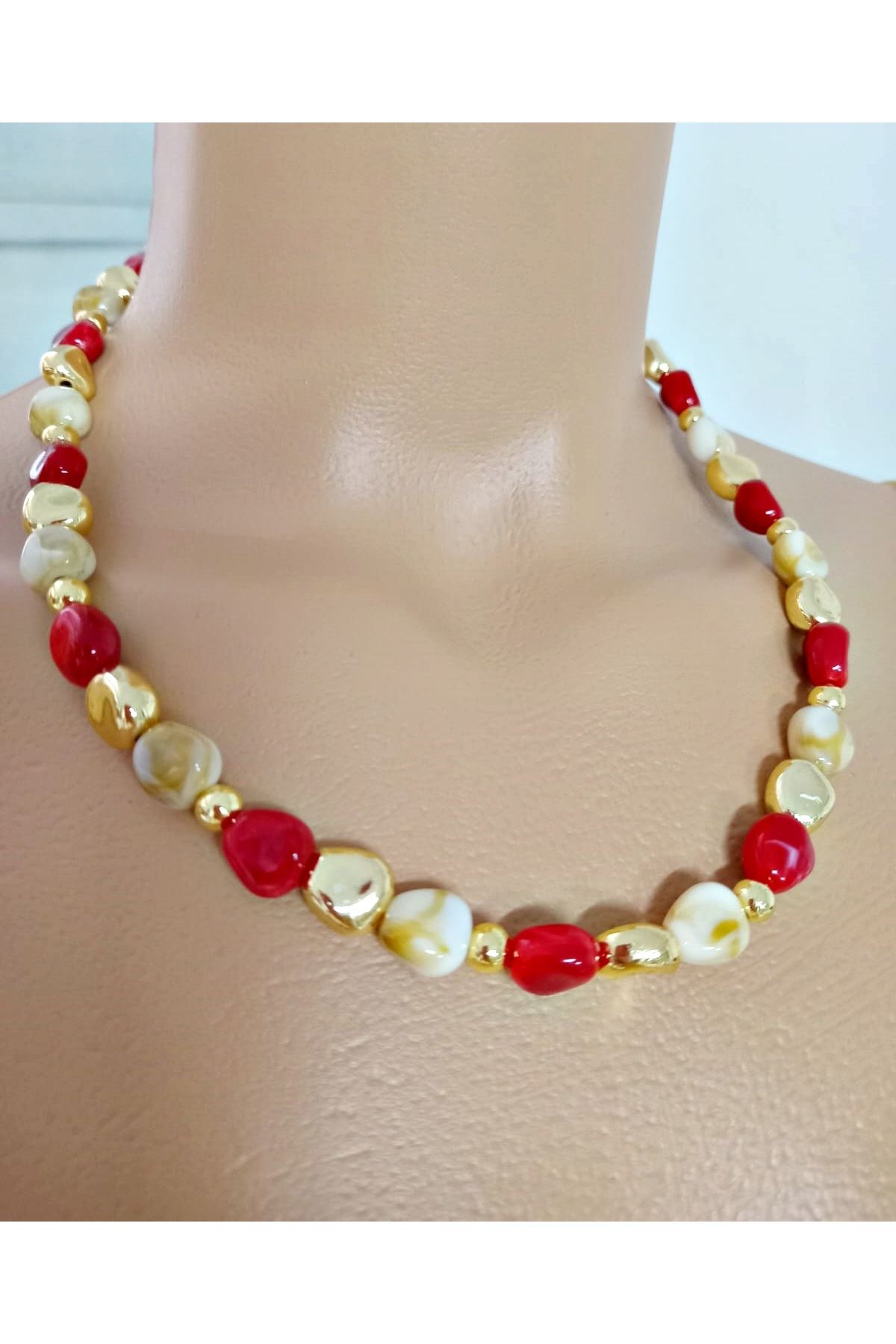 Bordo Krem Gold Boncuklu Şık Kadın Kolye